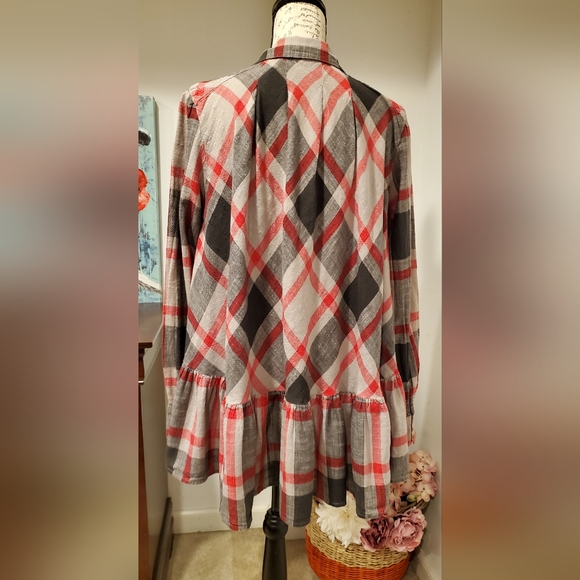 Free People Women's Red Gray  plaid, Tunic/Blouse, Long Sleeve Size M. - Picture 6 of 9